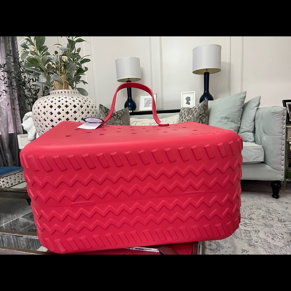 Large Red Original Bogg Bag - Picture 5 of 5